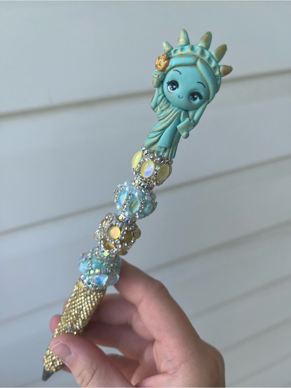 Statue of Liberty clay figured Beaded Pen